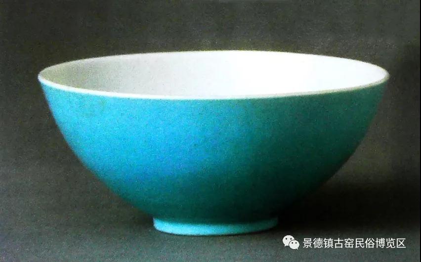 新品で購入 清雍正孔雀緑釉蒔金寿字紋瓢箪瓶古模古磁器古玩骨董品